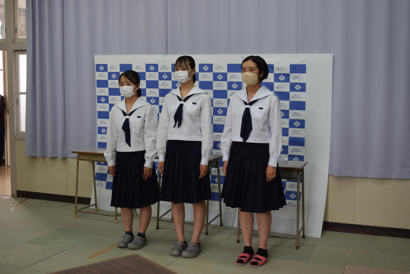 女子ソフトテニス部の3名が北海道で行われるジャパンカップに出場が決まりました。